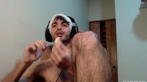 Snapshot of therazhanen chatting on December 31, 2024, 4:49 am Santiago Enrique online show from December 31, 2024, 4:49 am