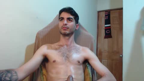 Snapshot of therazhanen chatting on September 20, 2025, 6:36 am Santiago Enrique online show from September 20, 2025, 6:36 am