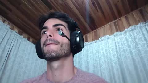 Santiago Enrique online show from December 23, 2025, 7:17 am