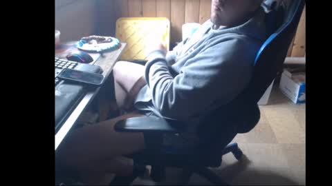 Snapshot of therealbigcheese0695 chatting on January 20, 2025, 5:37 pm therealbigcheese0695 online show from January 20, 2025, 5:37 pm