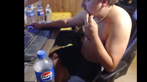 Snapshot of therealbigcheese0695 chatting on September 29, 2025, 9:08 pm therealbigcheese0695 online show from September 29, 2025, 9:08 pm