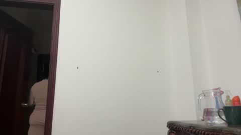 Snapshot of therealcamilabaddie chatting on January 27, 2025, 11:00 pm therealcamilabaddie online show from January 27, 2025, 11:00 pm