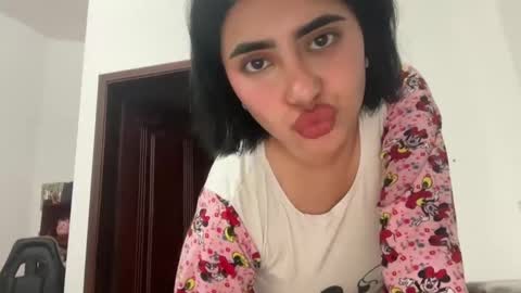 Snapshot of therealcamilabaddie chatting on February 19, 2025, 4:55 am therealcamilabaddie online show from February 19, 2025, 4:55 am