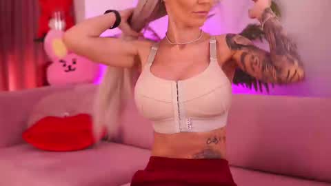 Deea  online show from February 28, 2025, 9:58 am