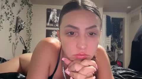 therealferrarii online show from June 11, 2026, 3:48 am