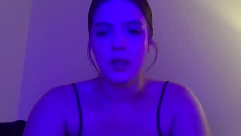 Snapshot of therealsummerbreeze chatting on June 3, 2026, 3:20 am newgirl blonde pawg stripper online show from June 3, 2026, 3:20 am