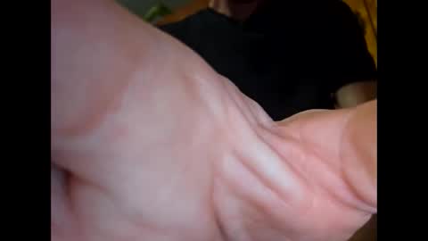 Snapshot of therizzler_1_of_1 chatting on November 7, 2025, 8:42 pm therizzler_1_of_1 online show from November 7, 2025, 8:42 pm