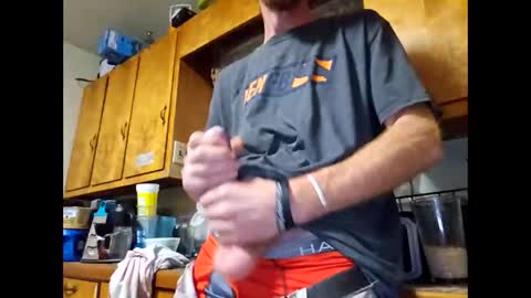 Snapshot of therizzler_1_of_1 chatting on November 16, 2025, 10:10 am therizzler_1_of_1 online show from November 16, 2025, 10:10 am