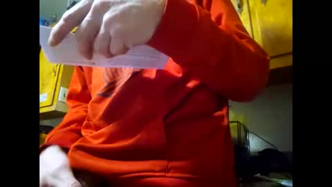 Snapshot of therizzler_1_of_1 chatting on December 16, 2025, 6:40 am therizzler_1_of_1 online show from December 16, 2025, 6:40 am