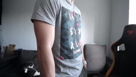 Nick   online show from November 21, 2025, 8:57 am