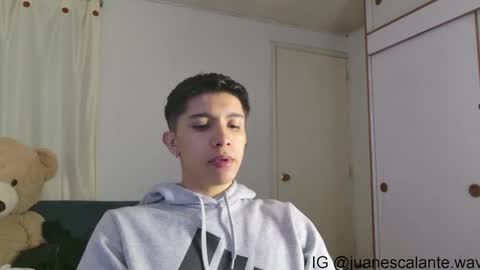 thesaint_xxx online show from April 17, 2026, 10:51 am