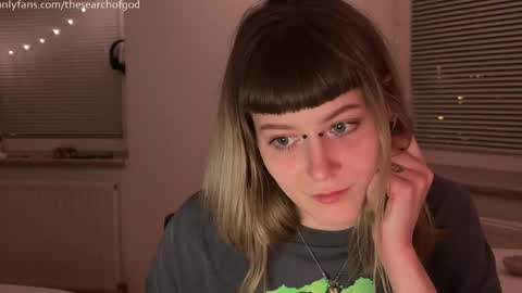 LISA                                            online show from April 18, 2026, 7:07 pm