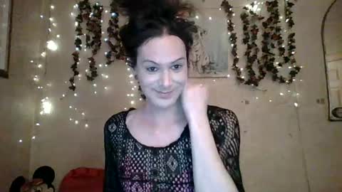 sillymillie0 online show from August 3, 2026, 11:30 pm