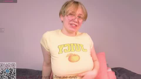Lucia online show from May 16, 2026, 6:28 pm