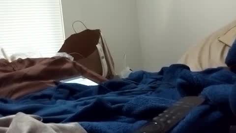 that would be telling online show from March 8, 2026, 12:41 am