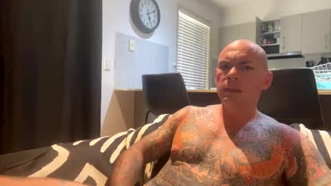 Snapshot of thetattooed chatting on December 22, 2024, 7:11 am The tattooed online show from December 22, 2024, 7:11 am