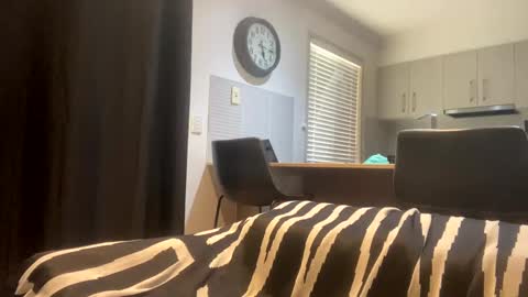 Snapshot of thetattooed chatting on January 5, 2025, 7:17 am The tattooed online show from January 5, 2025, 7:17 am