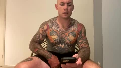 Snapshot of thetattooed chatting on January 5, 2025, 12:10 pm The tattooed online show from January 5, 2025, 12:10 pm