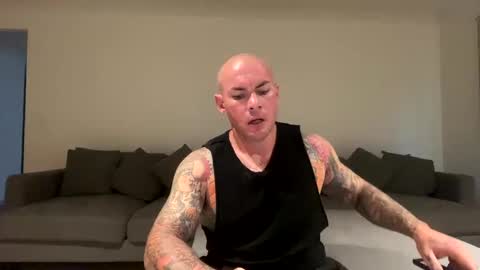 Snapshot of thetattooed chatting on January 10, 2025, 7:35 am The tattooed online show from January 10, 2025, 7:35 am