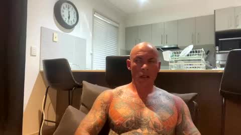 Snapshot of thetattooed chatting on January 15, 2025, 7:59 am The tattooed online show from January 15, 2025, 7:59 am