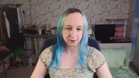 Snapshot of thetrixy chatting on September 22, 2025, 6:15 am The Great And Powerful Trixie online show from September 22, 2025, 6:15 am