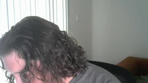 Snapshot of thevandalous chatting on July 7, 2026, 4:55 pm TheVandalous online show from July 7, 2026, 4:55 pm