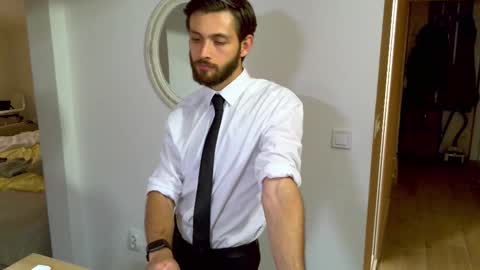 Snapshot of thewaiter2025 chatting on October 27, 2025, 6:45 pm The Waiter online show from October 27, 2025, 6:45 pm