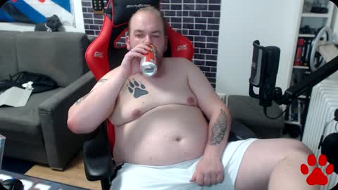 Snapshot of thewolfy31 chatting on December 19, 2024, 4:13 pm PupWolfy online show from December 19, 2024, 4:13 pm