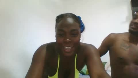 Snapshot of theylorwest chatting on July 7, 2026, 4:11 pm theylorwest online show from July 7, 2026, 4:11 pm
