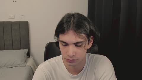 thiaan__ online show from December 22, 2024, 3:55 am