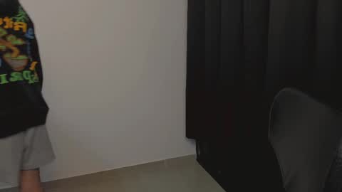 thiaan__ online show from February 22, 2025, 3:23 am