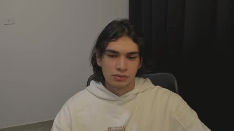 thiaan__ online show from February 27, 2025, 1:38 am