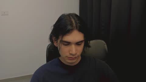 thiaan__ online show from March 10, 2025, 1:01 am