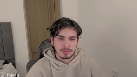 thiaan__ online show from September 12, 2025, 1:38 am