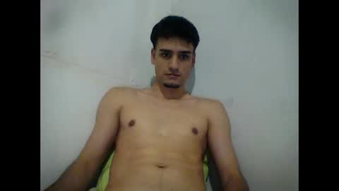 Snapshot of thiago22bk chatting on October 15, 2025, 2:44 am thiago22bk online show from October 15, 2025, 2:44 am