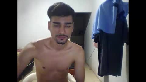 Snapshot of thiago22bk chatting on November 21, 2025, 7:34 pm thiago22bk online show from November 21, 2025, 7:34 pm