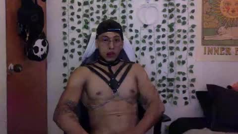 thiago_happy online show from February 22, 2025, 3:56 am