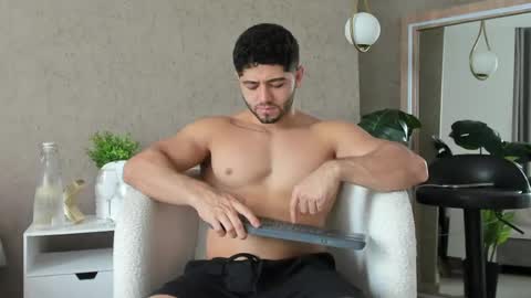 THIAGO online show from May 21, 2026, 5:31 pm