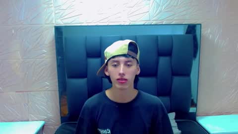 Snapshot of thiago_twink38 chatting on February 22, 2026, 8:02 am thiago_twink38 online show from February 22, 2026, 8:02 am