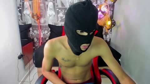T H I A G O  online show from October 22, 2025, 1:55 pm