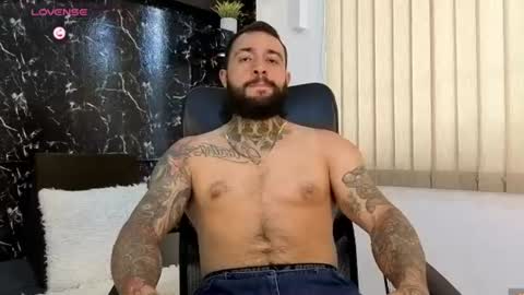 Thiago online show from August 9, 2026, 8:47 pm