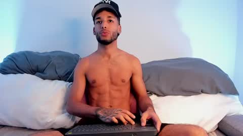 ThiagoFerreti online show from June 19, 2026, 3:44 am