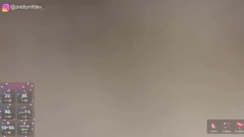 Snapshot of thicc_devie chatting on October 16, 2025, 1:39 am Call me Devie  online show from October 16, 2025, 1:39 am