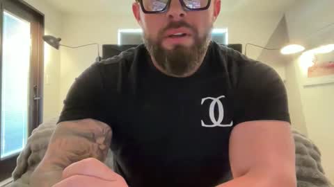 thiccbull12 online show from May 20, 2026, 6:36 pm