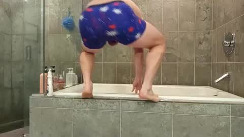 thiccman97 online show from December 7, 2024, 3:04 am