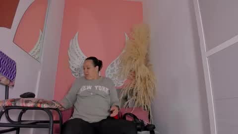 Snapshot of thiccylexxy chatting on February 9, 2026, 11:03 am Lexxy online show from February 9, 2026, 11:03 am