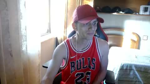 Latino 8.5 inches online show from June 14, 2026, 6:32 pm