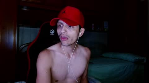 Snapshot of thick_and_big_cock chatting on July 25, 2026, 8:06 pm Latino 8.5 inches online show from July 25, 2026, 8:06 pm