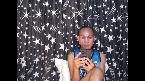 gil online show from March 2, 2025, 12:01 pm