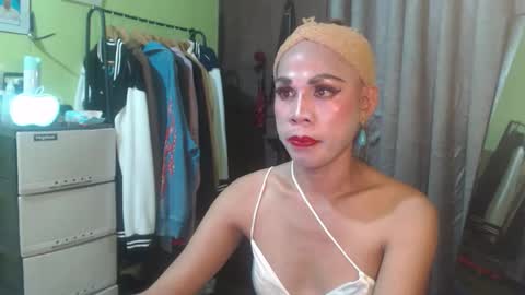 gil online show from September 28, 2025, 1:27 pm